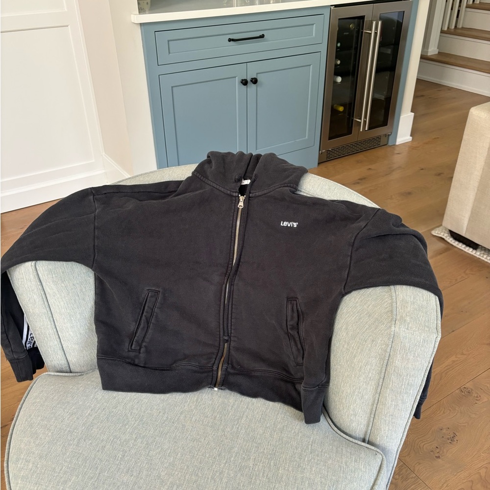 Levis Cropped ZipUp